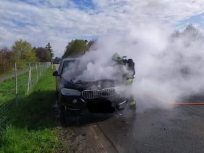 Hořící auto_2