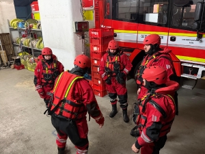 Nácvik záchrany osob z ledu_2